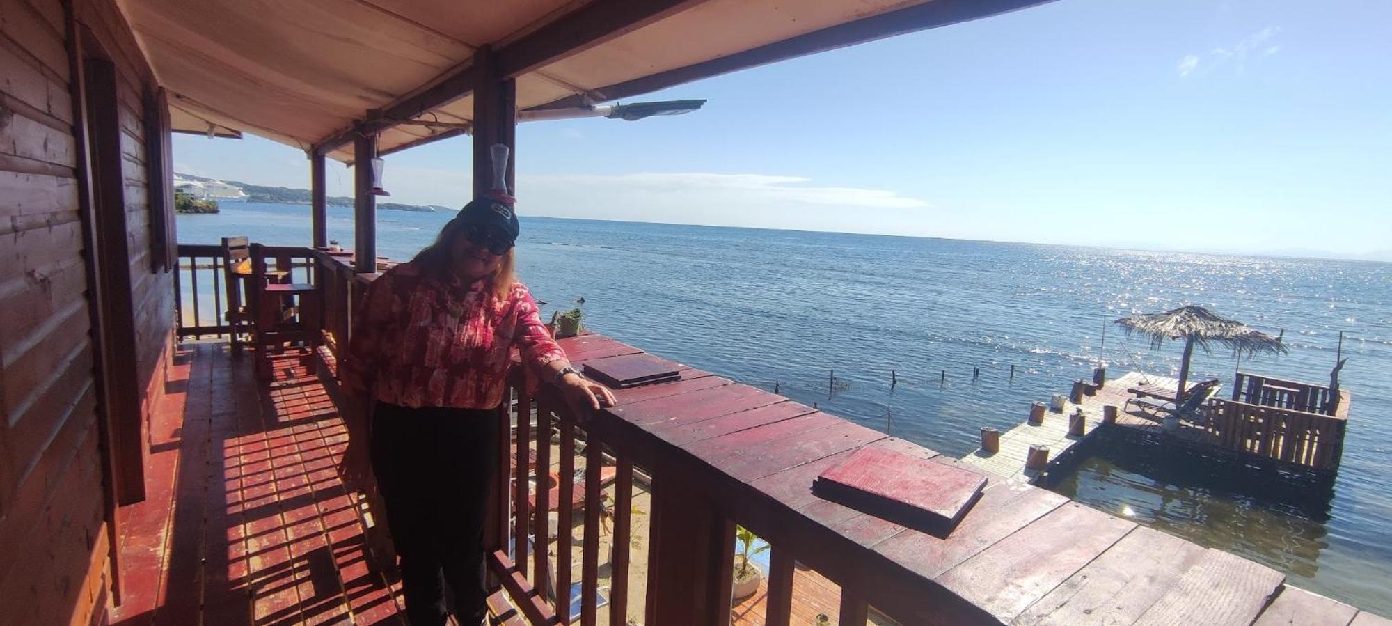 Victoria S Beach House Flowers Bay Esterno foto